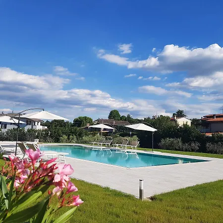 Menta E Rosmarino 4* لاتيزي