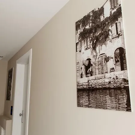 Menta E Rosmarino B&B 라찌제